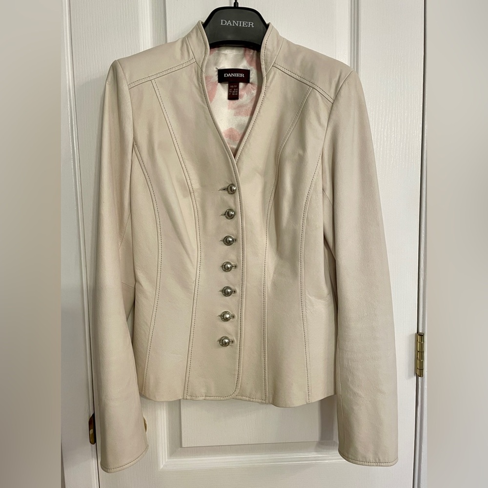 Danier Women's Ivory Leather Jacket